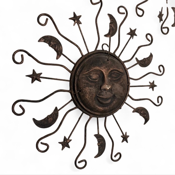 One Vintage Sun & Moon Celestial Metal Rustic Wall Decor 14x14” - Picture 2 of 10